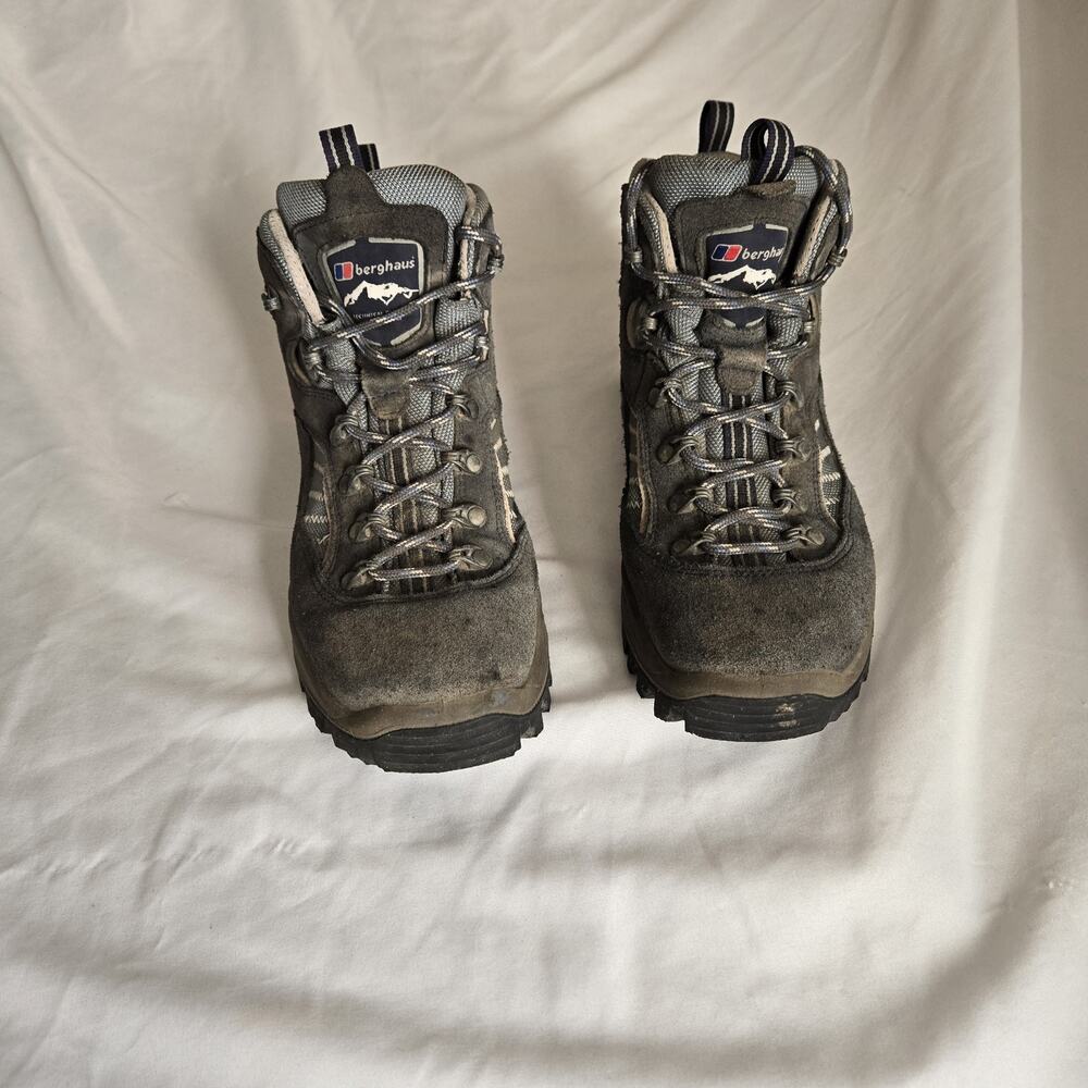 Berghaus Women's Explorer Trek Boots Size 8.5 Gray Suede Assited Natural Flex